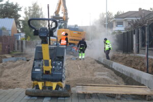 Roboty Ziemne Gravel - Usługi Brukarskie - Wynajem Maszyn Budowlanych - Transport Materiałów Sypkich