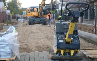 Roboty Ziemne Gravel - Usługi Brukarskie - Wynajem Maszyn Budowlanych - Transport Materiałów Sypkich